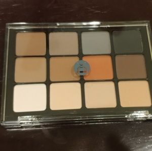 Viseart matte neutrals palette.